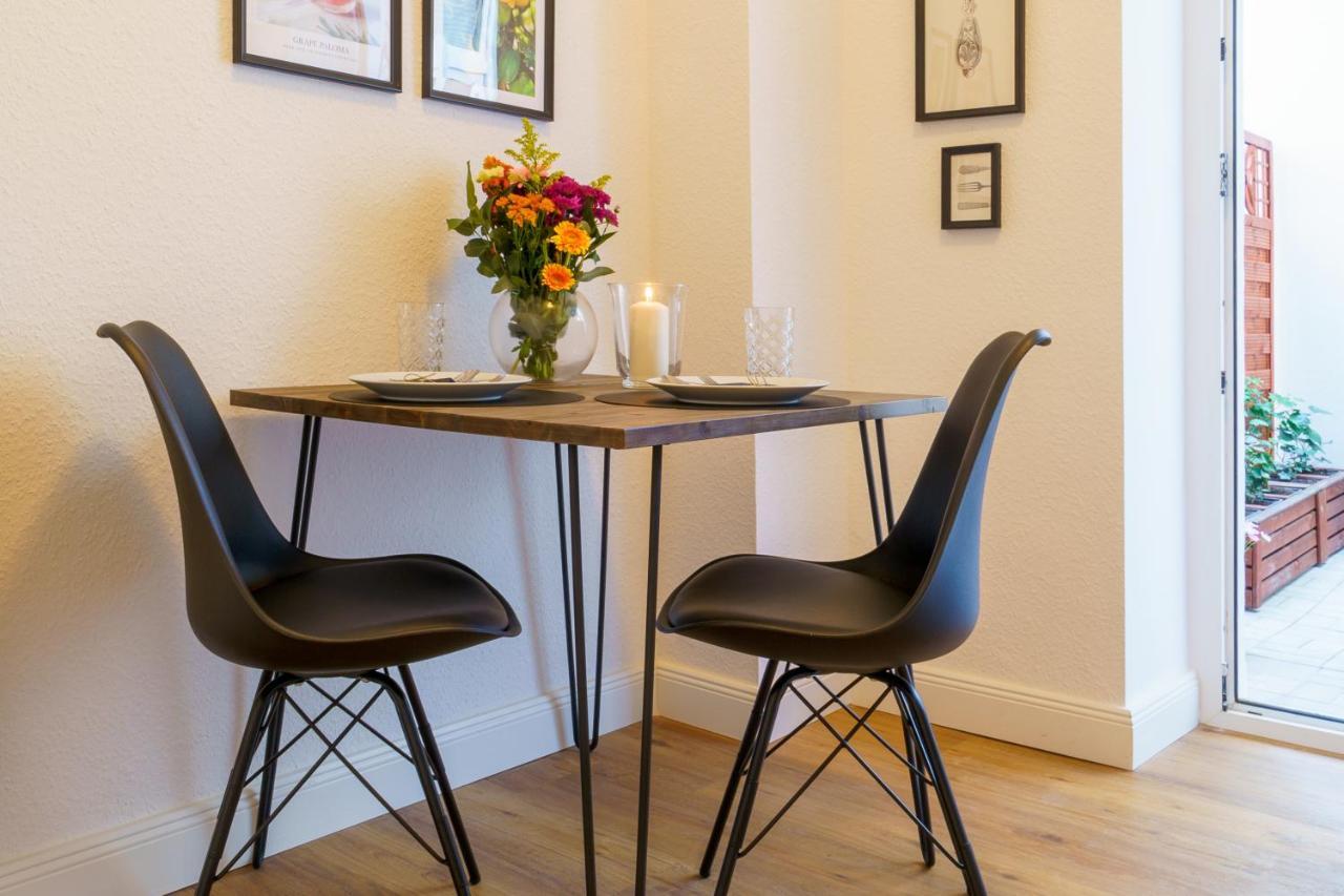 Suite Fuer 4 Mit Terrasse Im Herzen Der Innenstadt Schwerin  Exterior foto